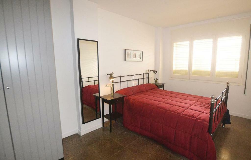 Duplex En Frente De La Playa Al Lado De Barcelona Lägenhet Canet De Mar Exteriör bild